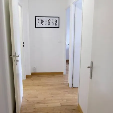 Proche Metro Et Jo Apartamento